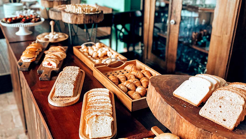 resort-refugio-do-estaleiro-home-cafe-da-manha-1